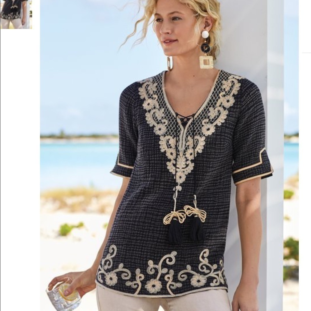 Soft Surroundings Sahara embroidered tunic top Black and cream Size XS